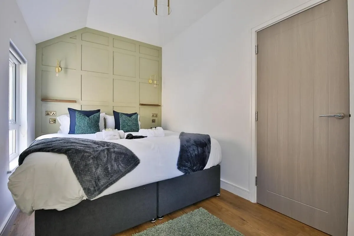 Apartment Ferienwohnung Modern & Elegant 1 Bed Flat Near Heath Hospital Cardiff